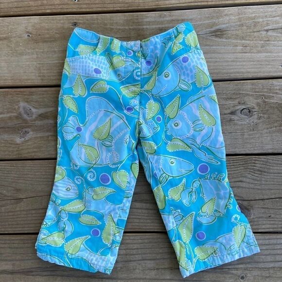 Lilly Pulitzer Blue Atlantis Fish Capris Size 4 - Picture 1 of 3
